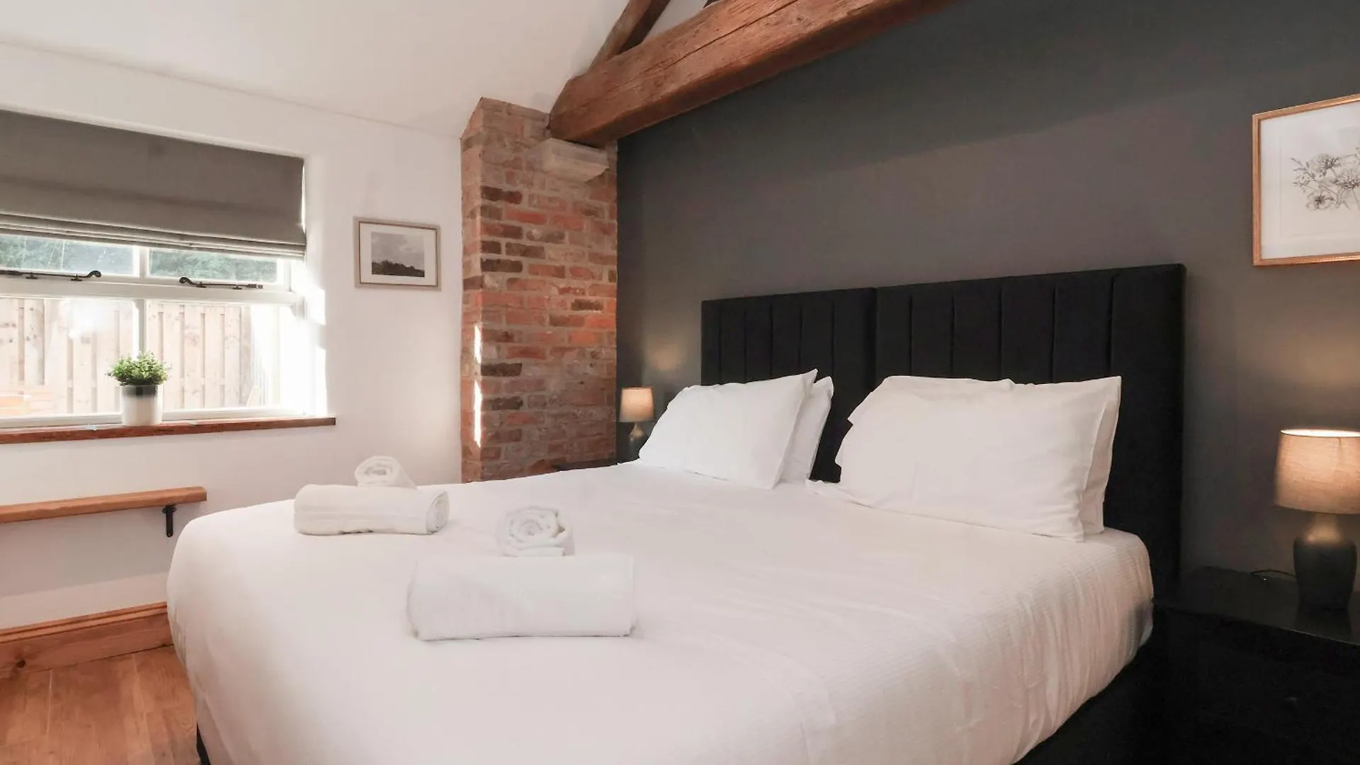 Molly'S Cottage Malton 0*,